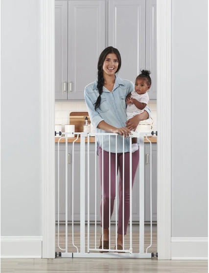 Regalo Easy Step Extra Tall White Baby Gate White 6-36 M