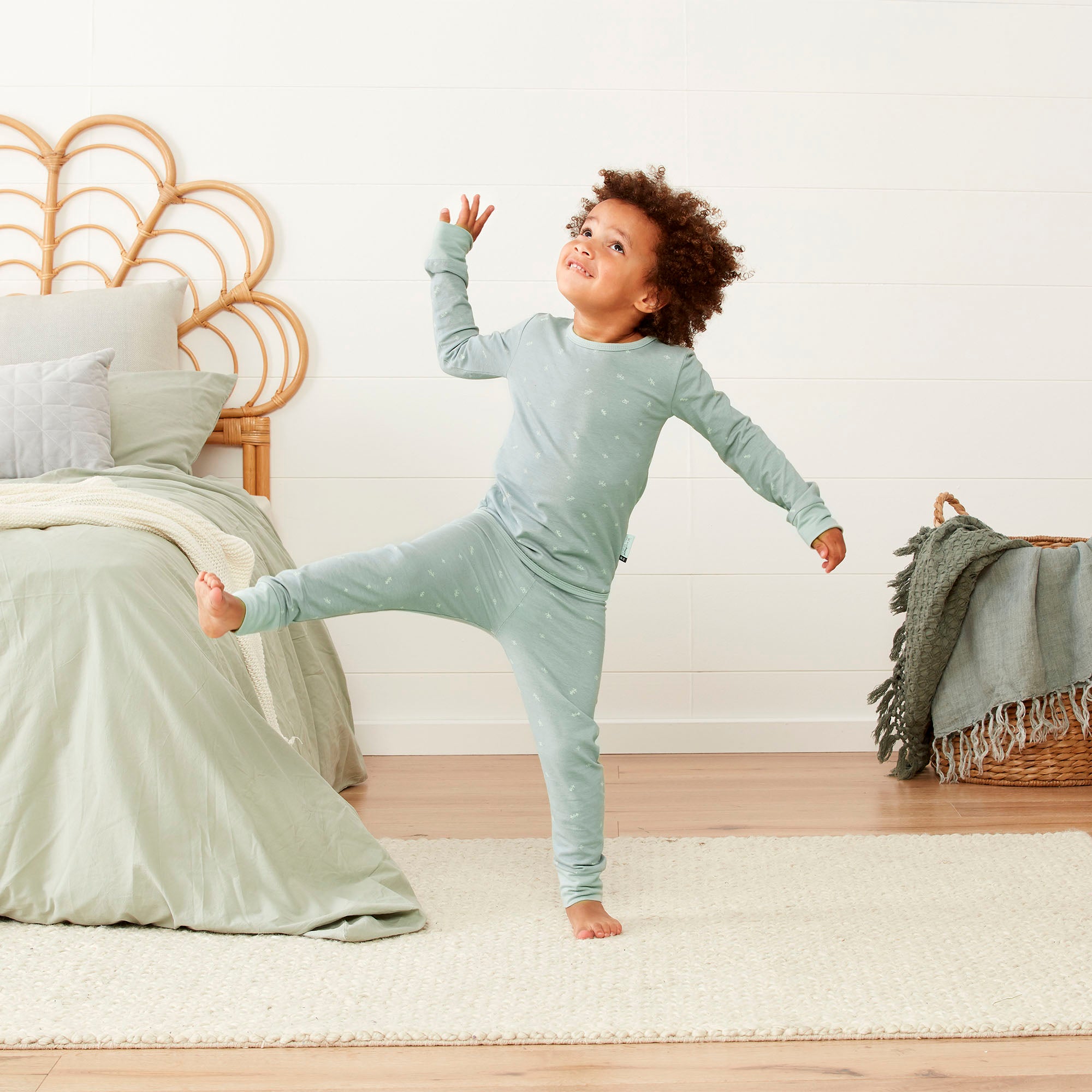 ergoPouch Long Sleeve  Pyjamas - TOG 0.2 - SAGE