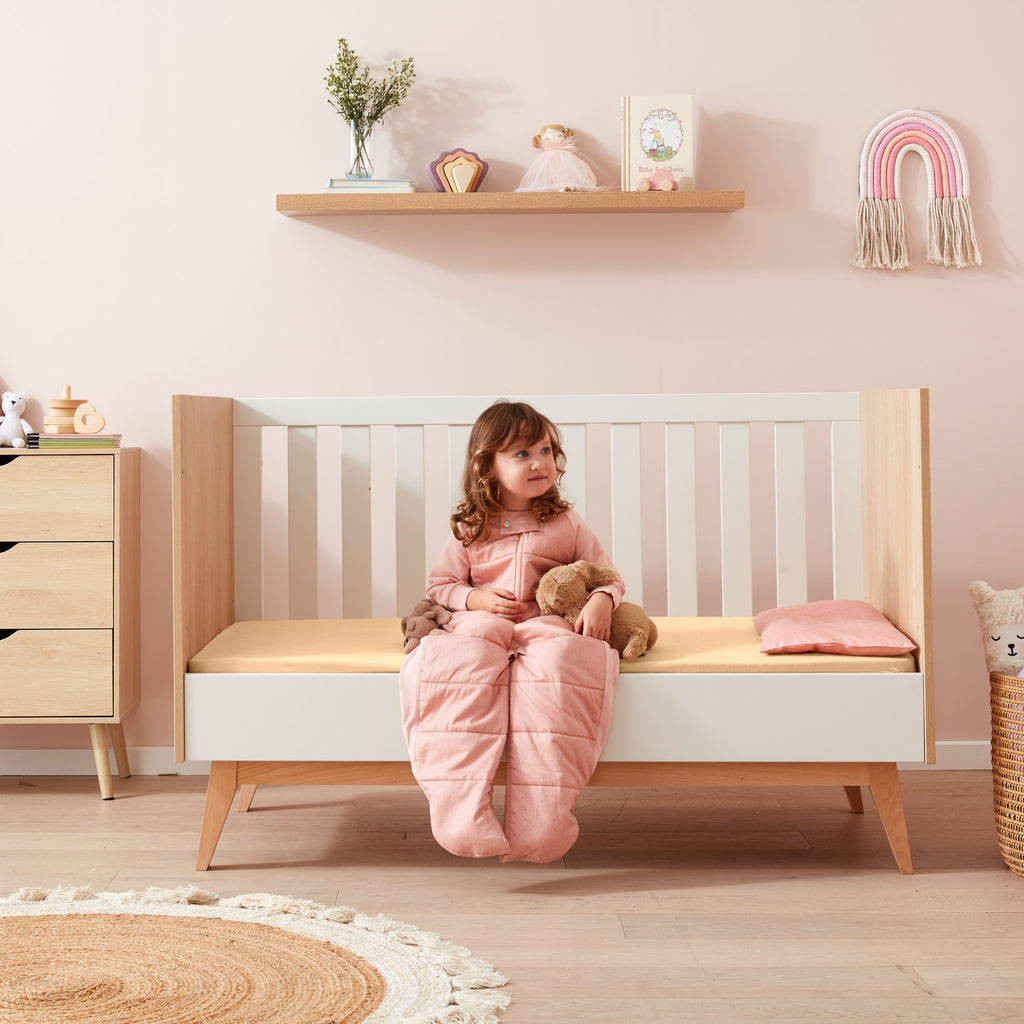 ergoPouch Toddler Pillow - Berries