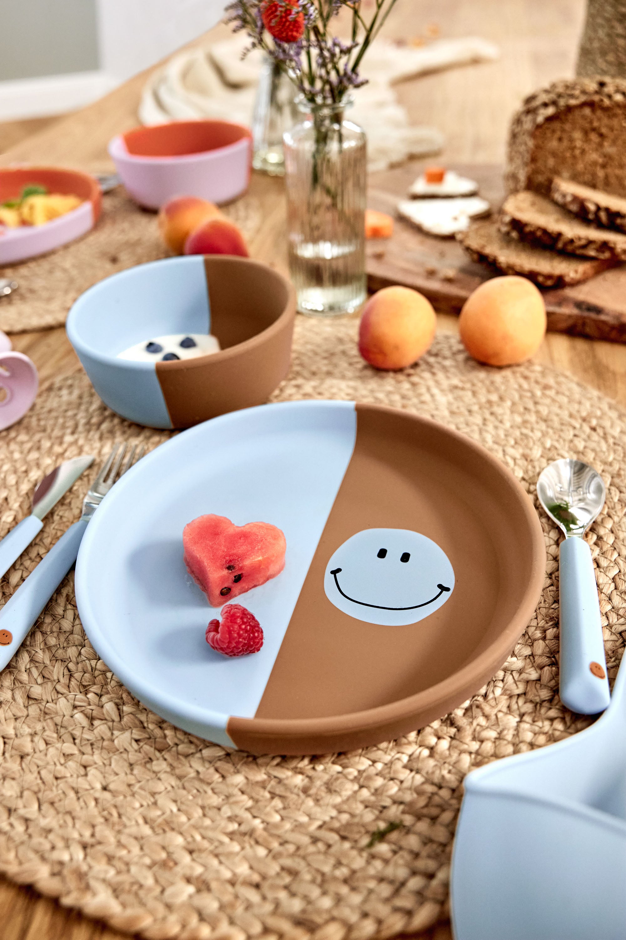 Lassig Silicone Plate - Smile Sky Blue