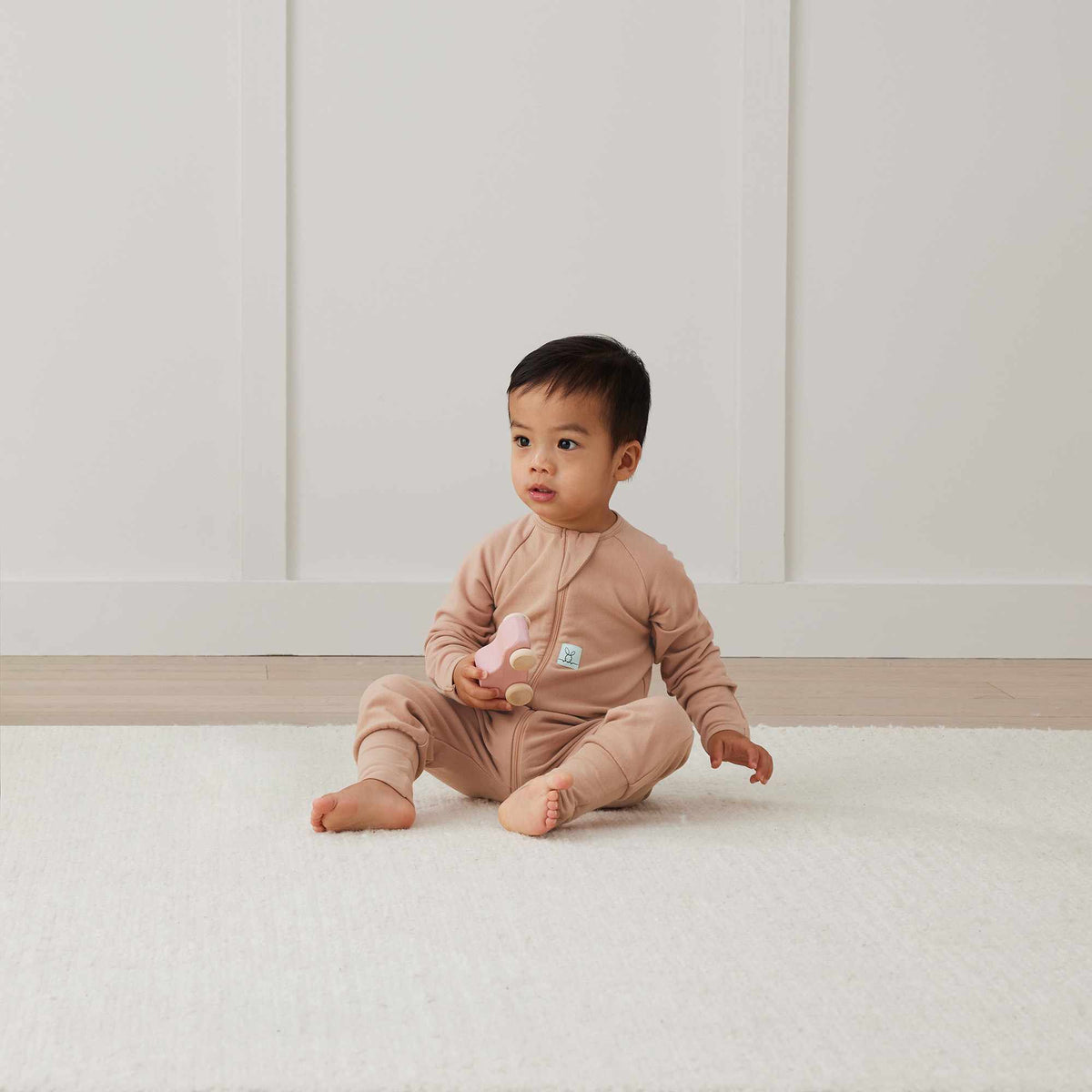 ergoPouch Long Sleeve Layer – TOG 1.0 - Latte