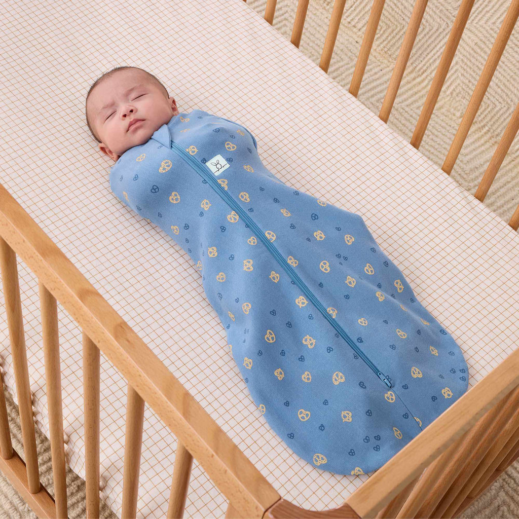 ergoPouch Cocoon Swaddle Bag – TOG 0.2 – Petite Pretzel