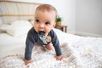 Lassig Soother Holder Wood/Silicone Tiny Smile powder blue