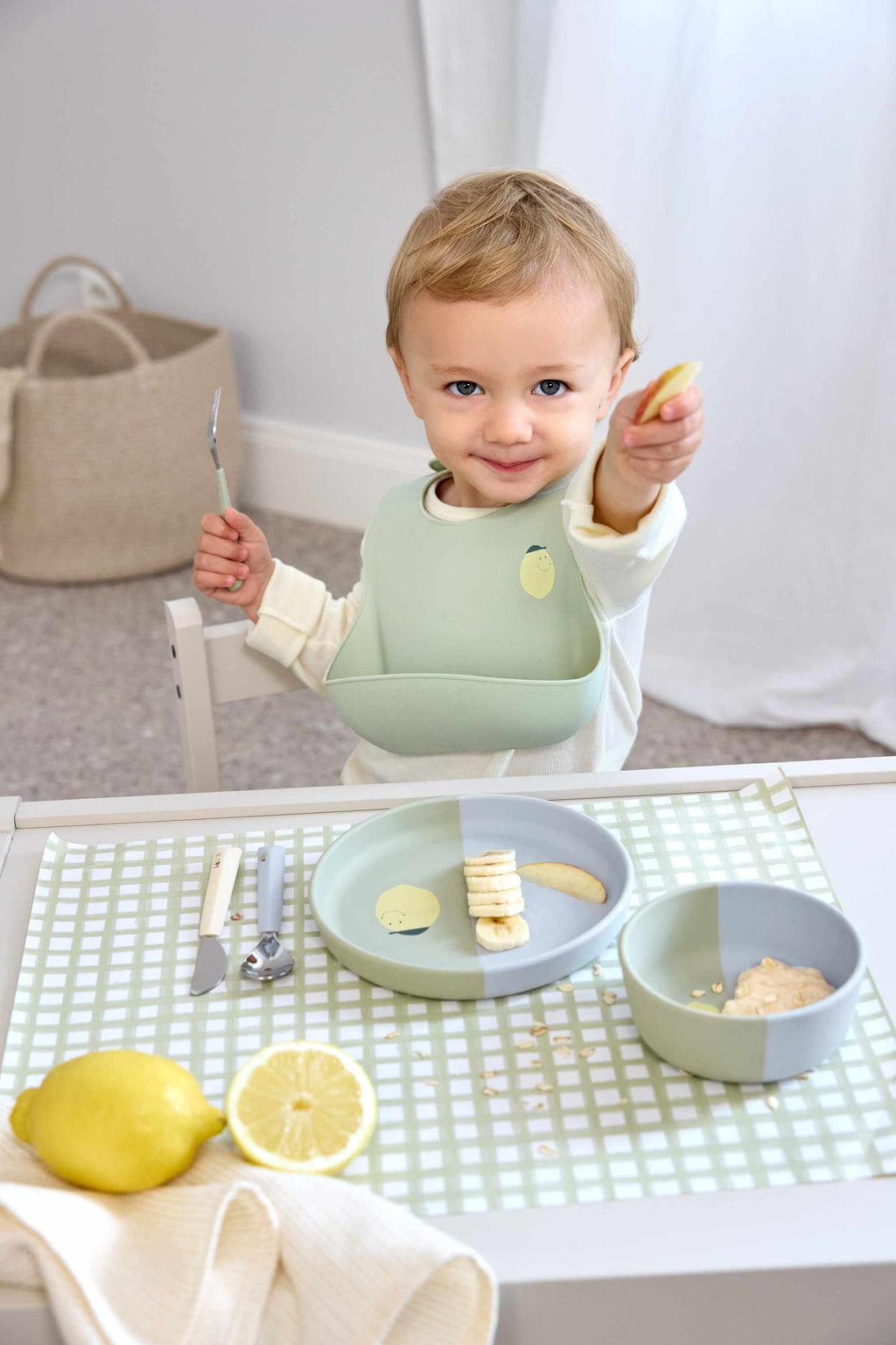 Lassig Silicone Bib - Happy Fruits Lemon