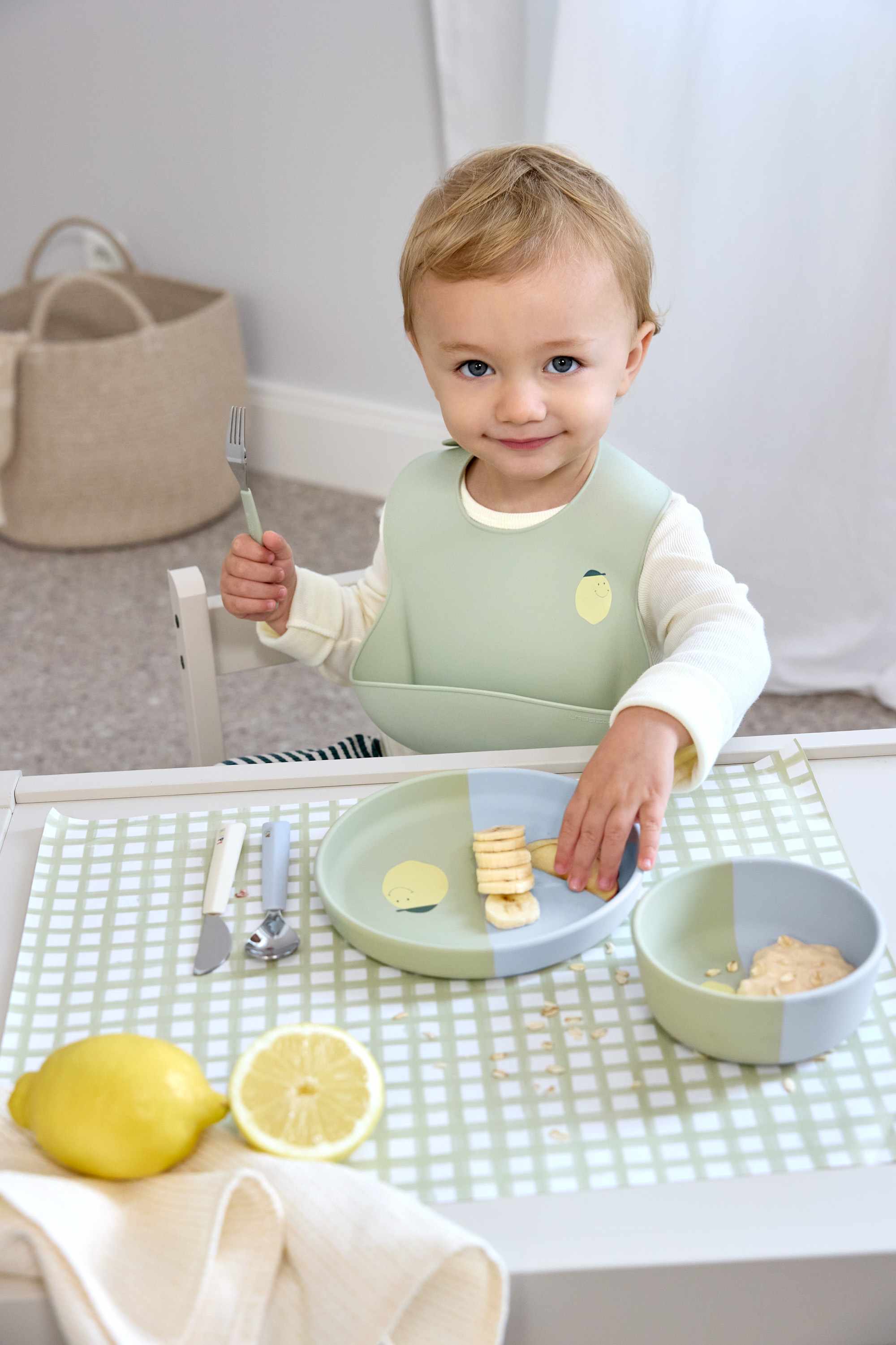 Lassig Silicone Bib - Happy Fruits Lemon