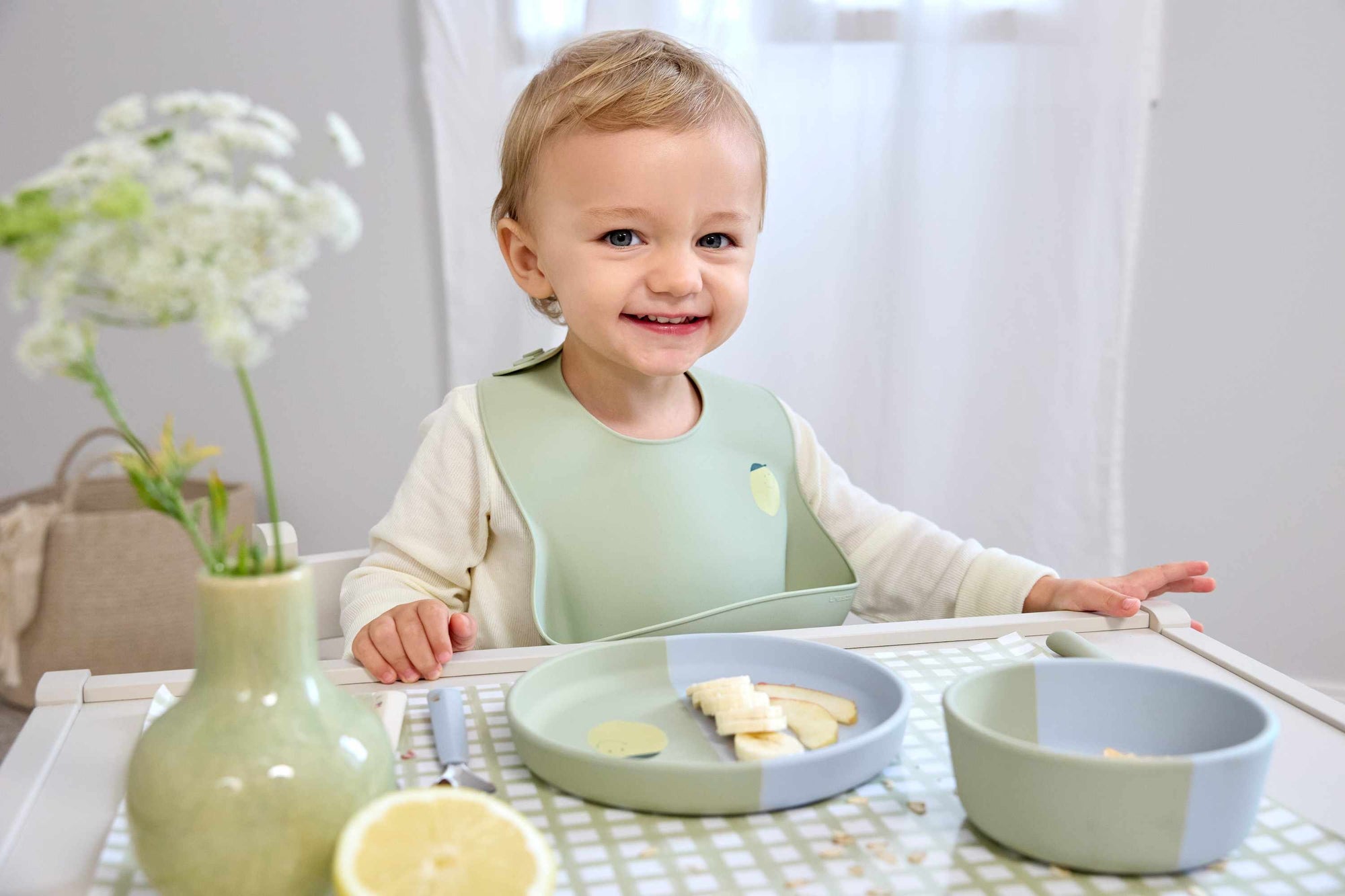 Lassig Silicone Bowl - Happy Fruits Lemon