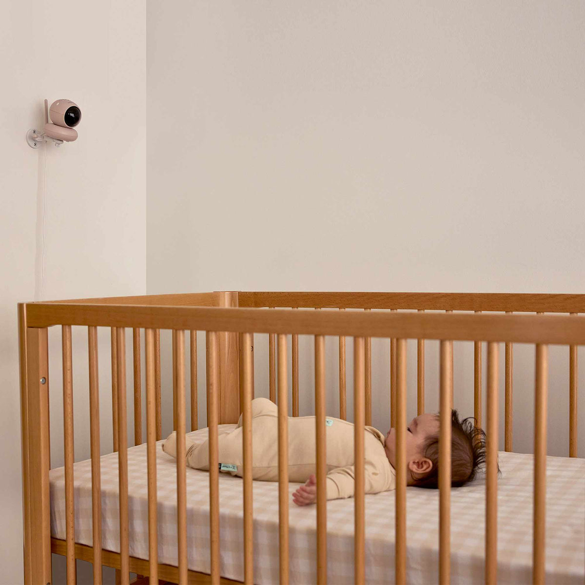 ergoPouch Drift Home Baby Monitor and Smart TOG Guide
