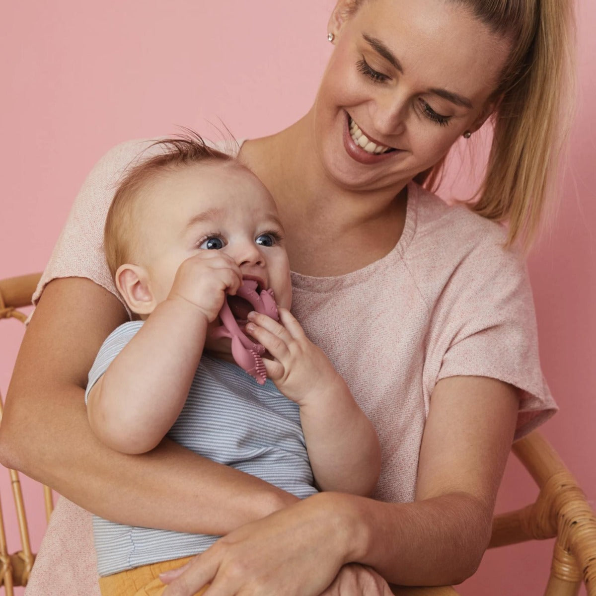 B.BOX - WRIST TEETHER - BLUSH FOX