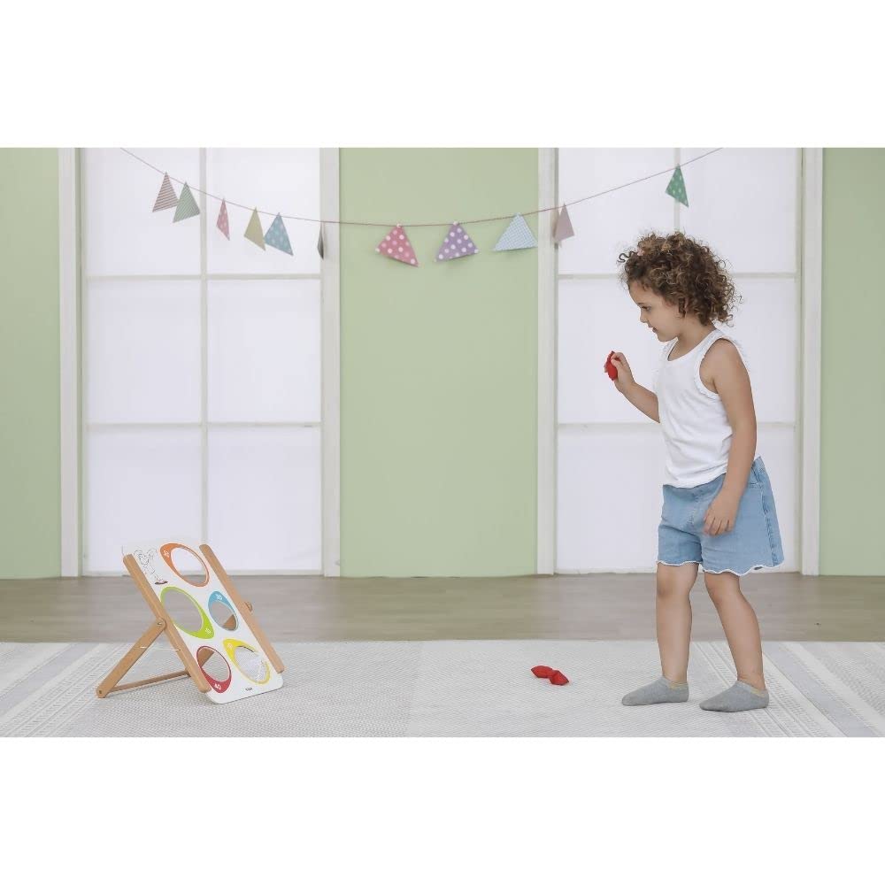 Viga Throwing Sandbags