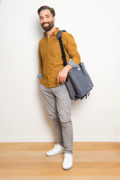 دومو - حقيبة الطفل الاساسية  للتنقل - رمادي