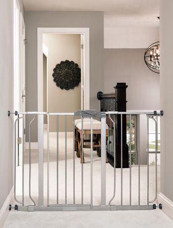 Regalo Easy Step Extra Wide Platinum Safety Gate