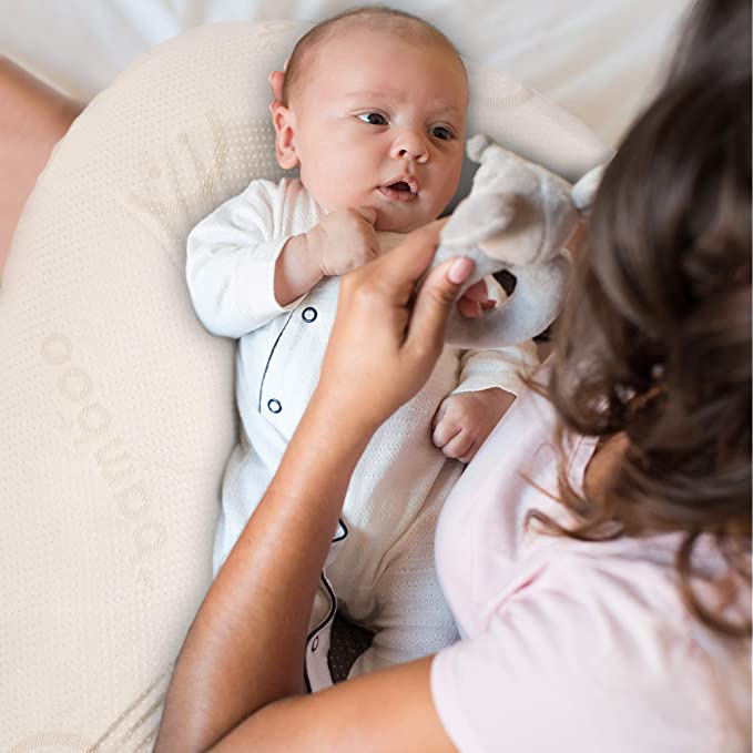 بيبي ووركس وسادة الرضاعة - أبيض