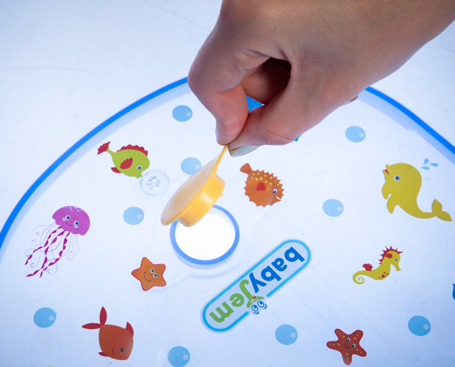 بيبي جيم - حوض استحمام للأطفال مع دعائم - أزرق