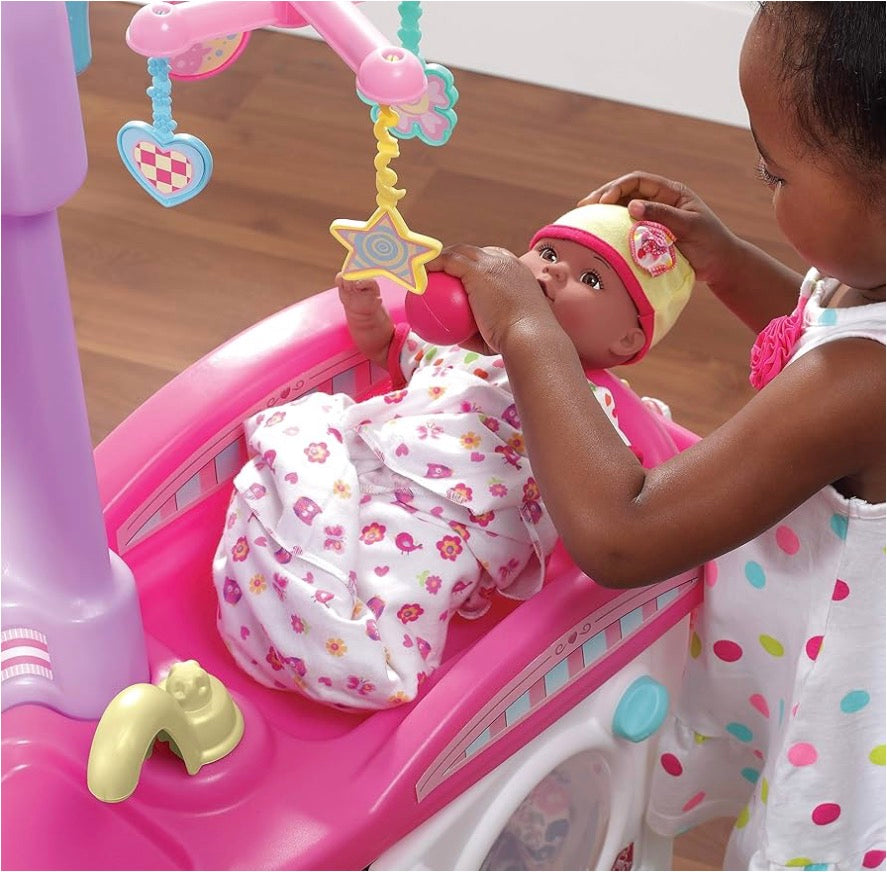 Step2 LOVE & CARE DELUXE NURSERY