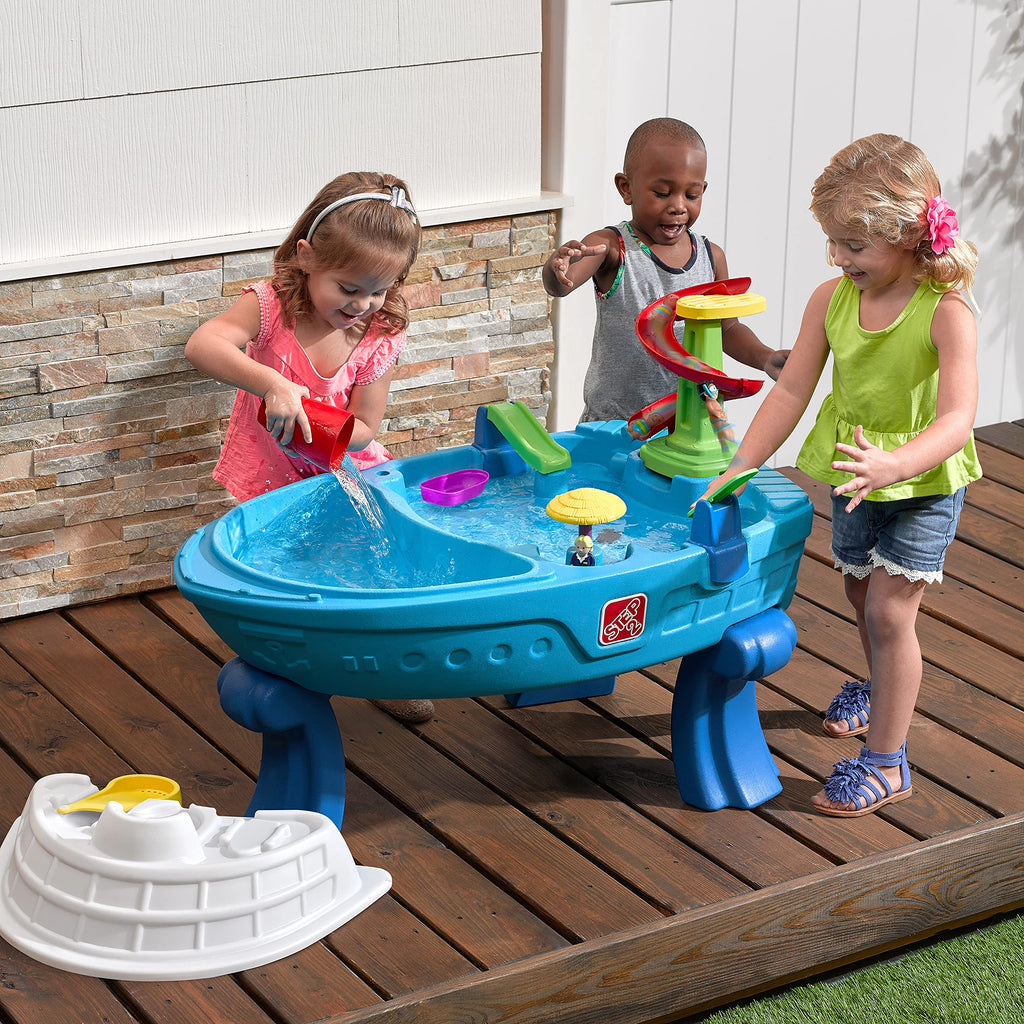 step2 FIESTA CRUISE SAND & WATER TABLE