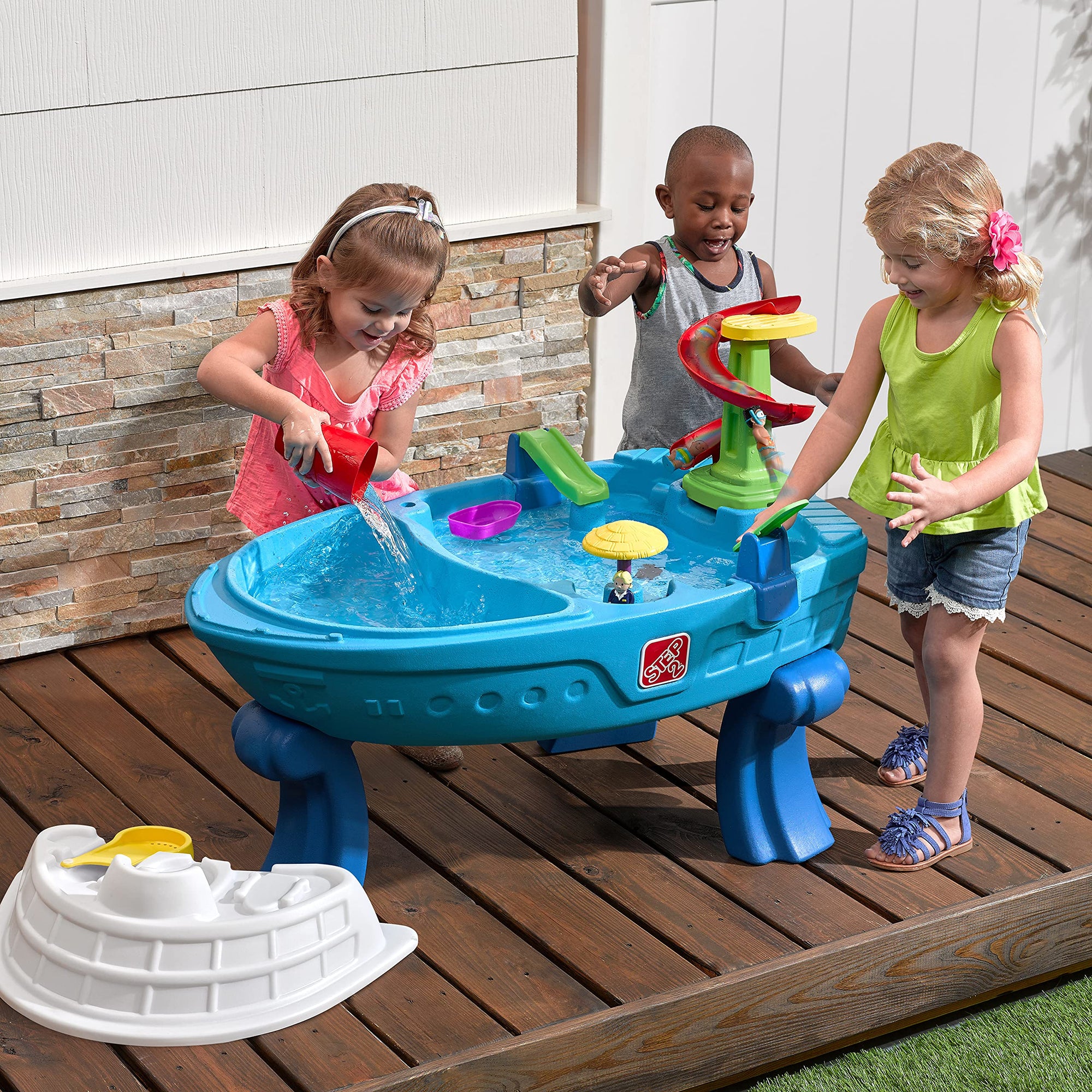 step2 FIESTA CRUISE SAND & WATER TABLE