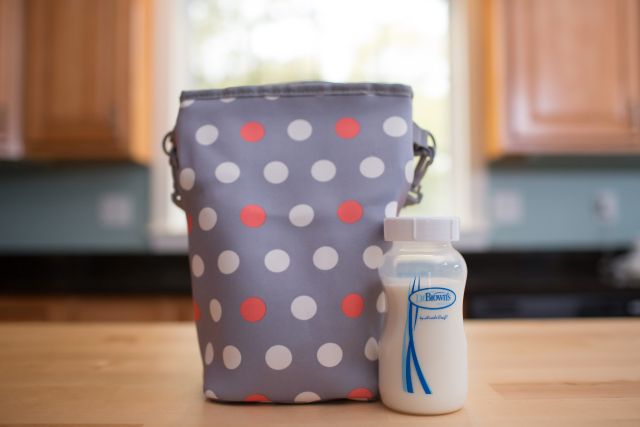 dr brownsBottle Tote, Polka Dots