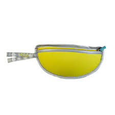 B.box travel bib - Mellow Lellow