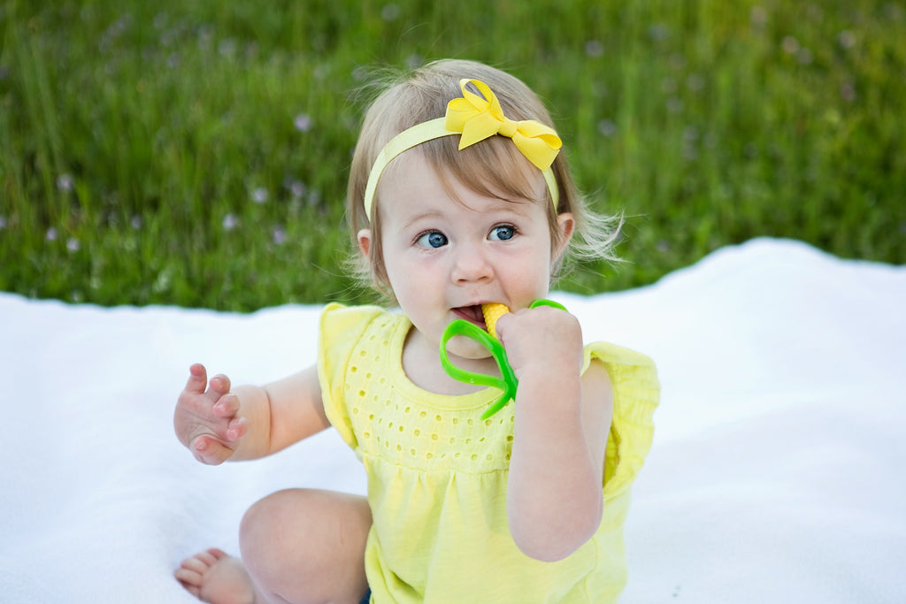 بيبى بانانا كورن كوب فرشاة اسنان للأطفال – أصفر