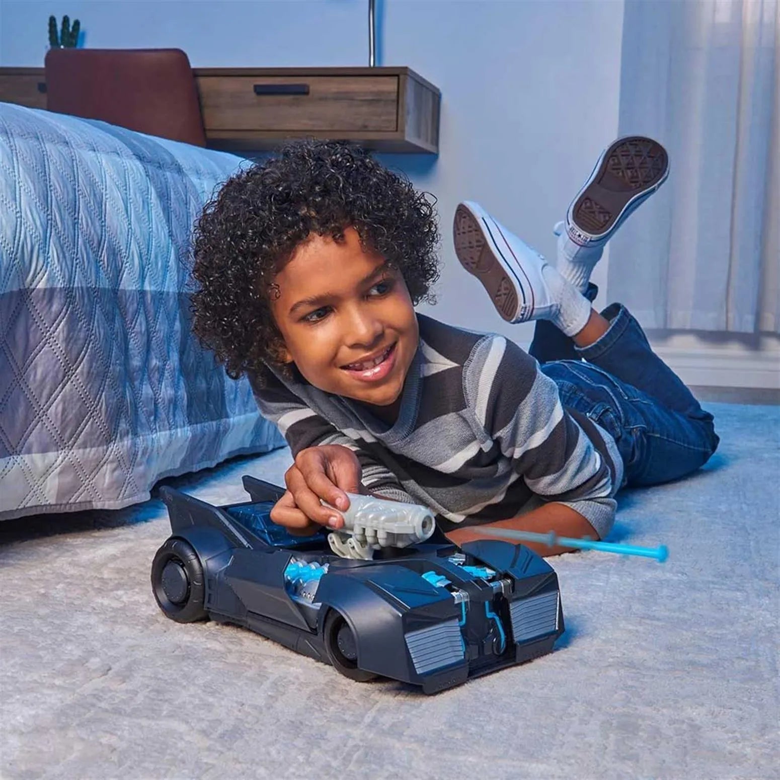 DC BATMAN TECH DEFENDER BATMOBILE