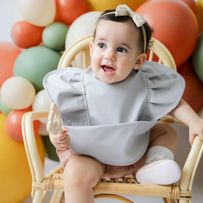 FRILL  SNUGGLE WATERPROOF BIB - DOVE