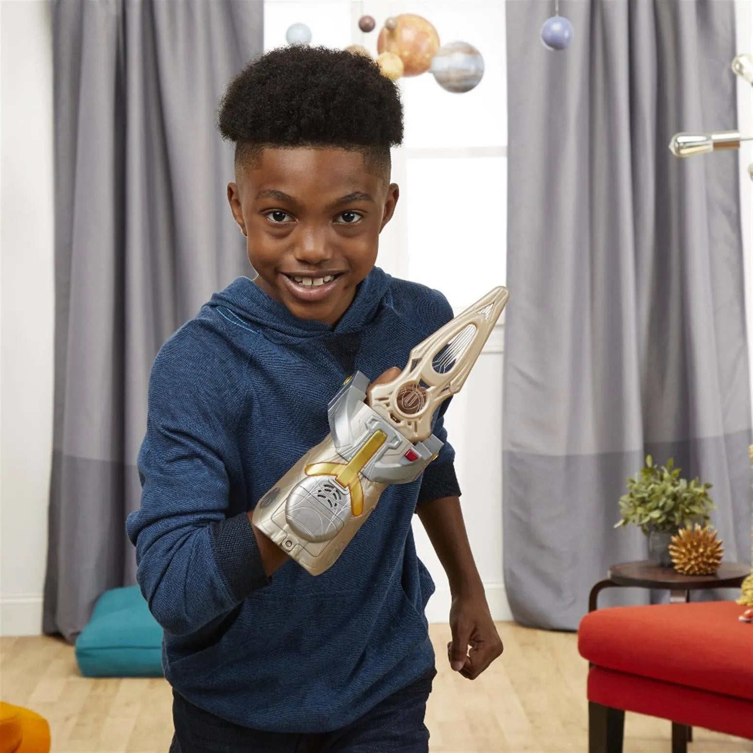 Hasbro Eternals Cosmic Gauntlet