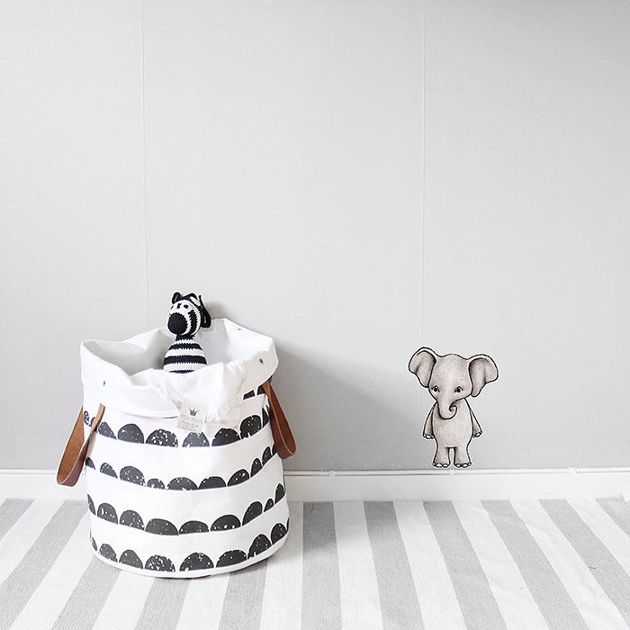 Eve the elephant Wall Sticker