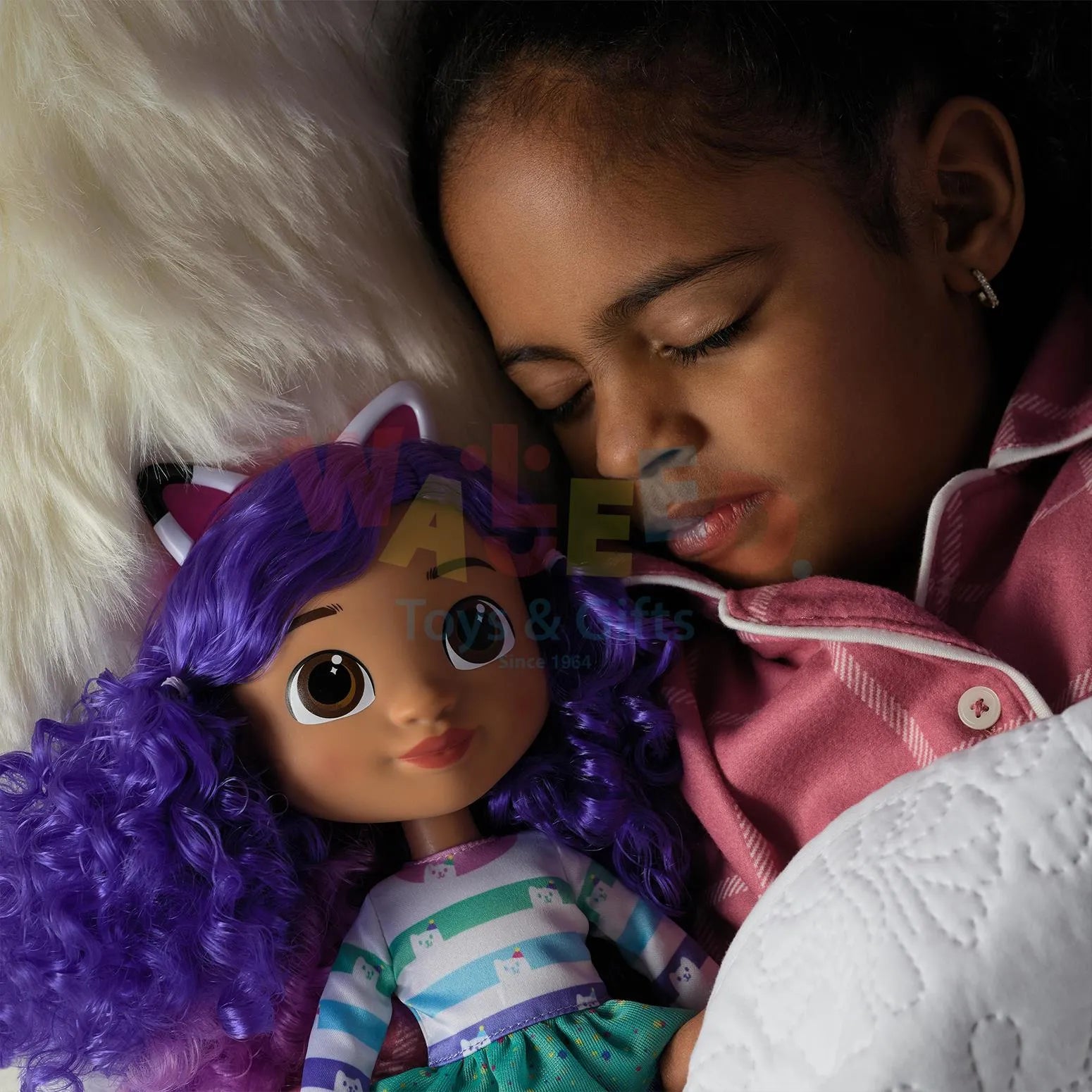 Gabby’s Dollhouse – Singing & Celebrating Gabby Doll