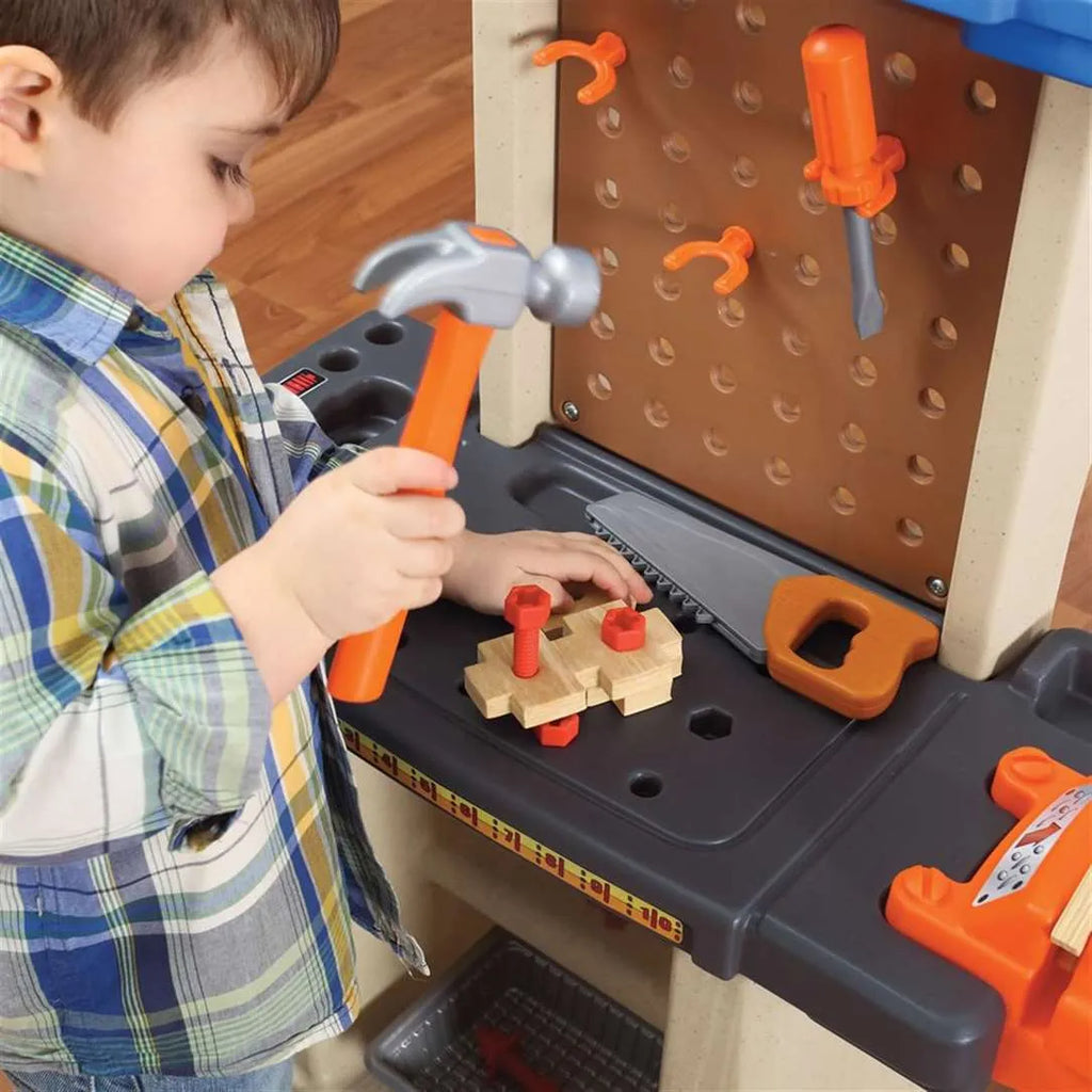 Step2 HANDY HELPER WORK BENCH