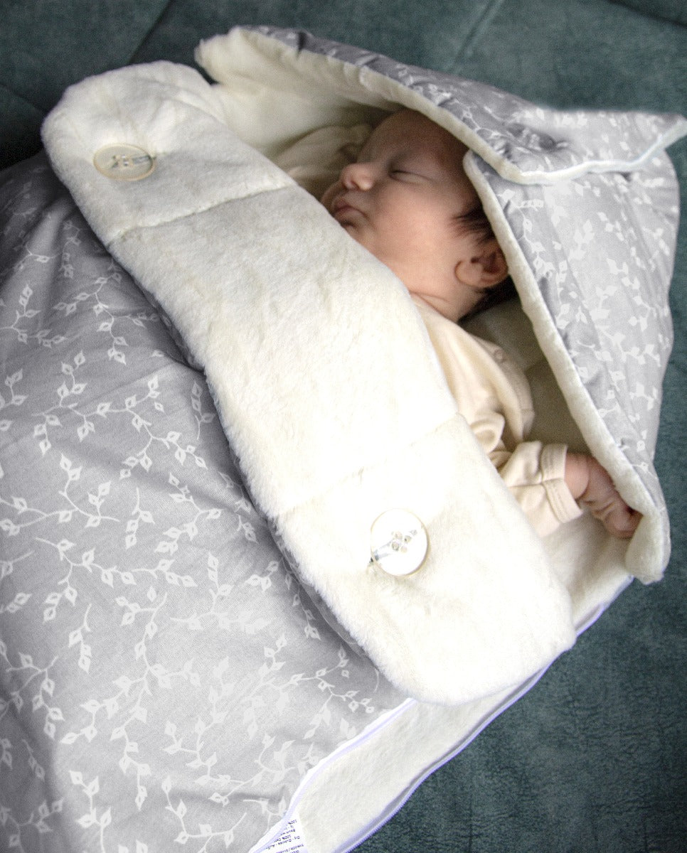 BABYJEM SWADDLE WITH FISH PATTERNS - GREY FLOWER