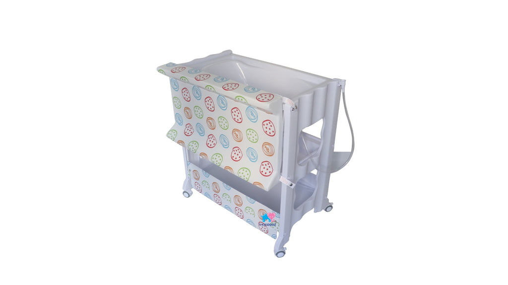 TheKiddoz Changing Table with Bathtub