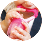 Nuvita Flavorillo feeder set with 2 nets (S size and M size) PINK