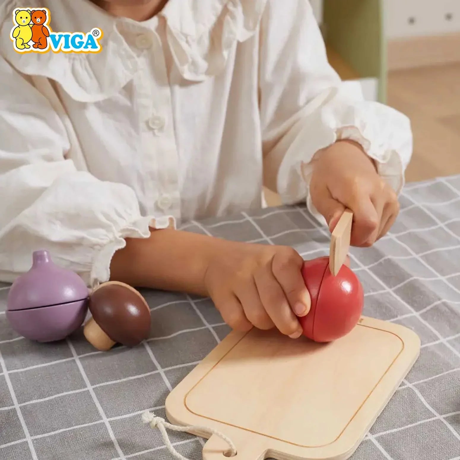 PolarB Cutting Vegetables Wooden Set