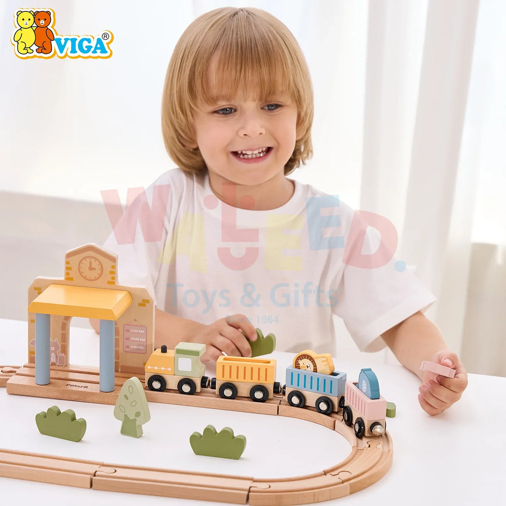 PolarB Wooden Train Set (30 pcs)