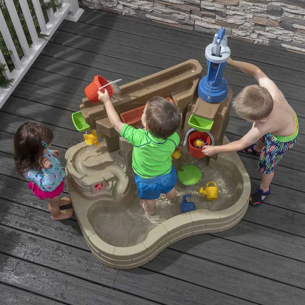 step2 PUMP & SPLASH DISCOVERY POND
