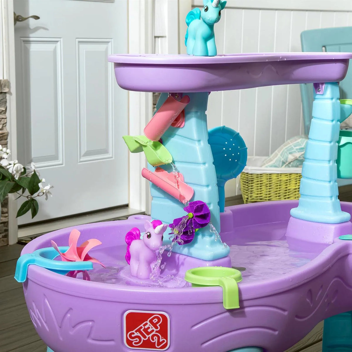 step2 RAIN SHOWER & UNICORNS WATER TABLE
