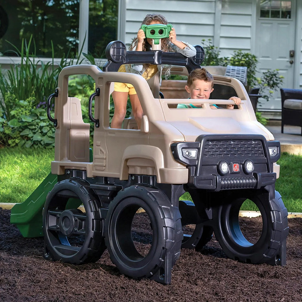SAFARI TRUCK CLIMBER