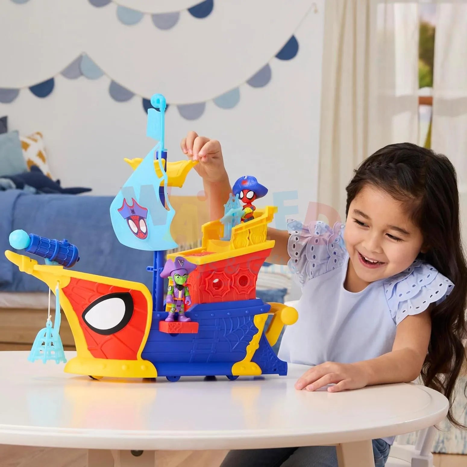 Spidey and His Amazing Friends Web-Ahooy Bubble Pirate Ship