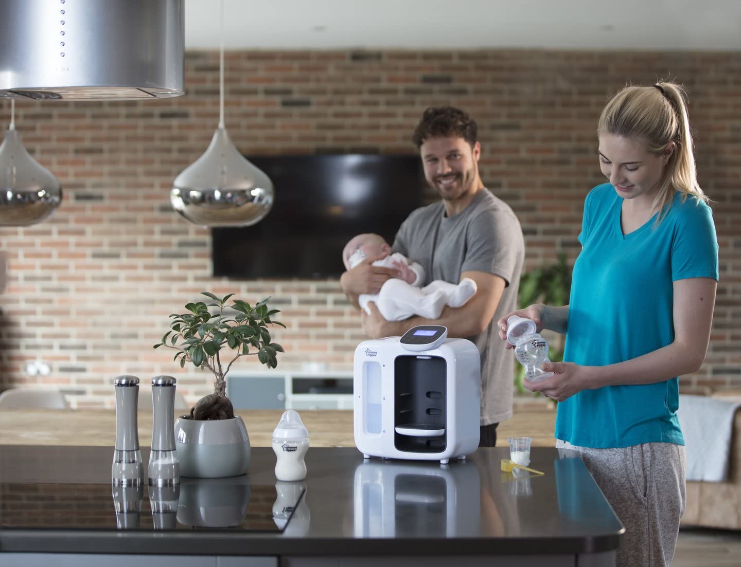 Tommee Tippee Closer to Nature Feeding Bottle, 340ml x 2 Clear