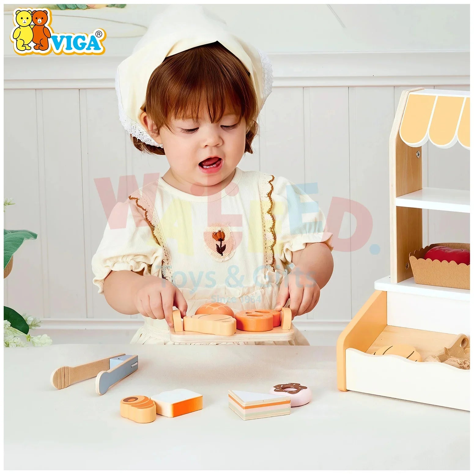 VIGA PolarB Wooden Bakery Shop Playset