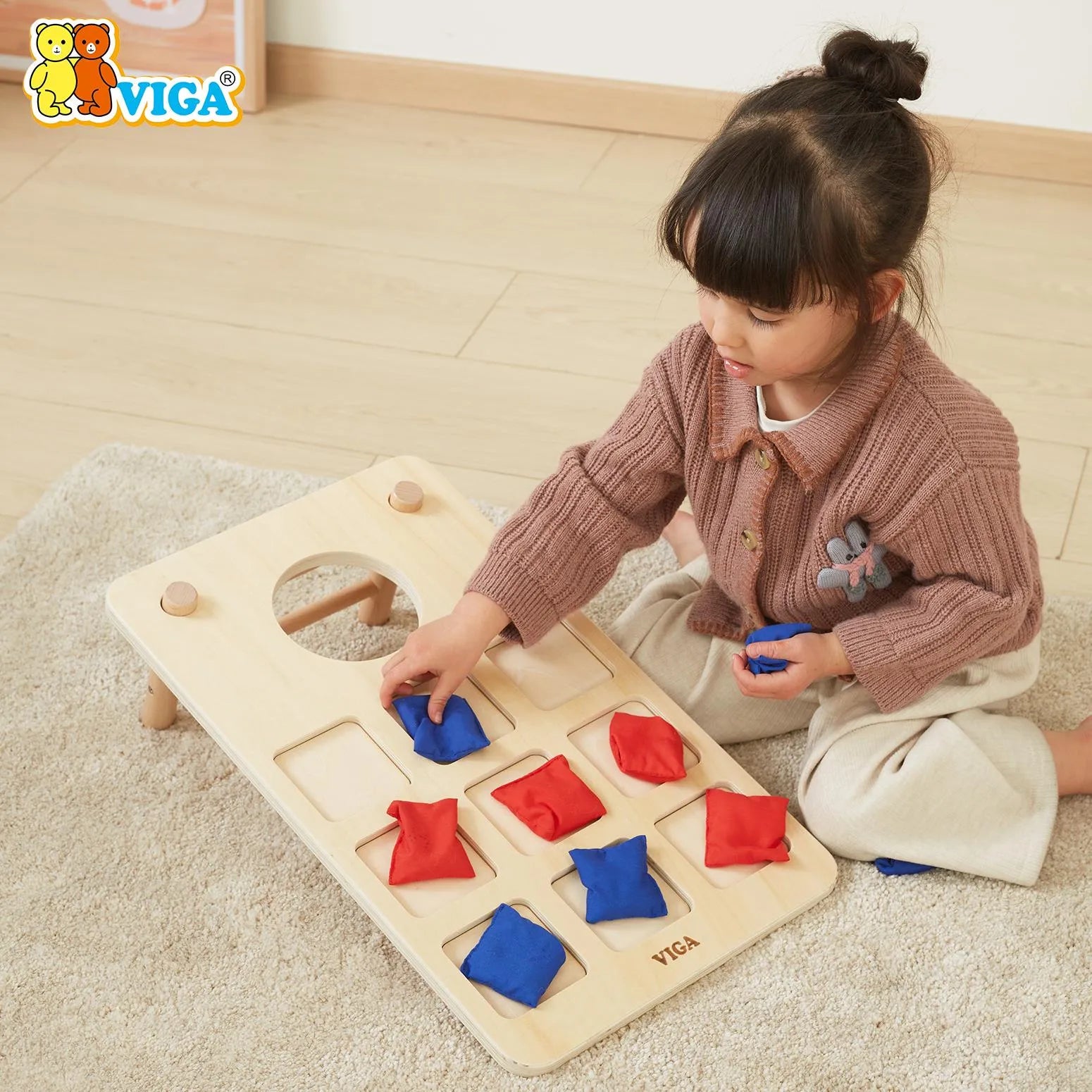 VIGA Wooden Toss Game – Bean Bag Throw & Tic Tac Toe
